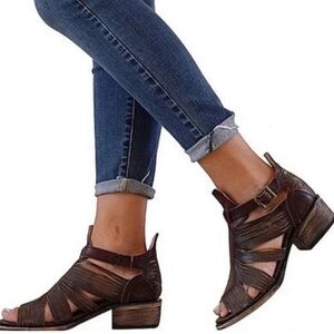 Freebird by Steven Arrow